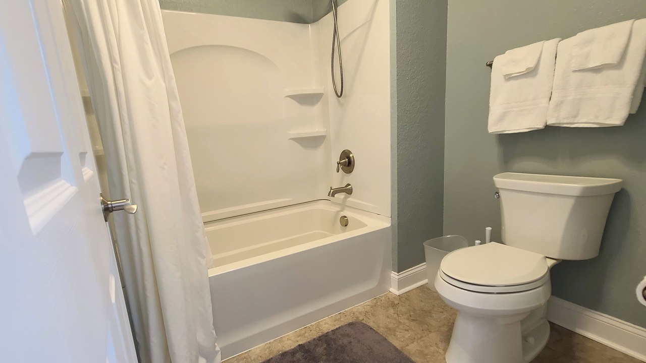 Photo of Bathroom in Adrian