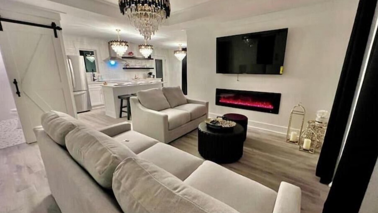 Photo of Livingroom in Gainesville