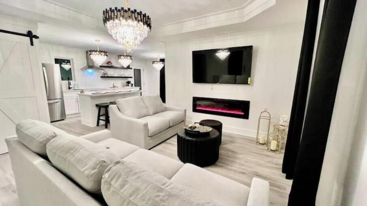 Photo of Livingroom in Gainesville