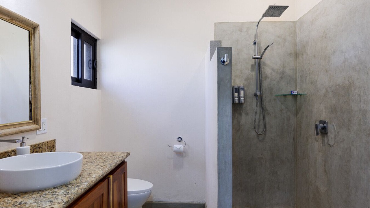 Photo of Bathroom in Los Barriles