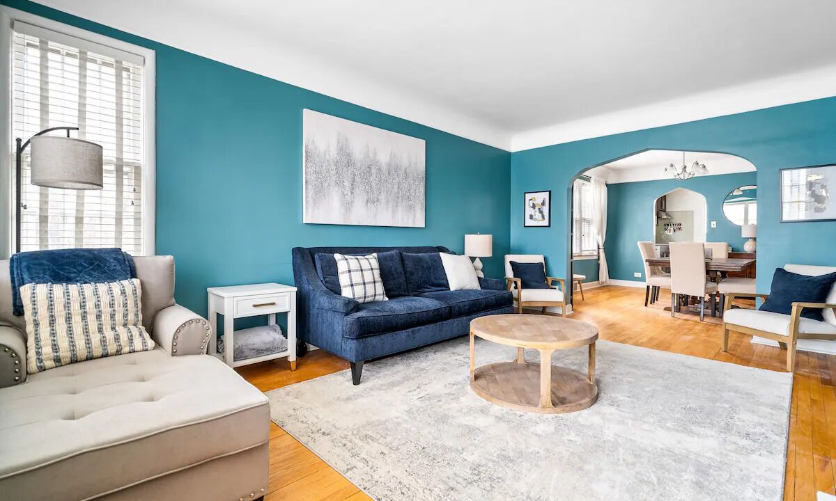 Photo of Livingroom in Brookfield