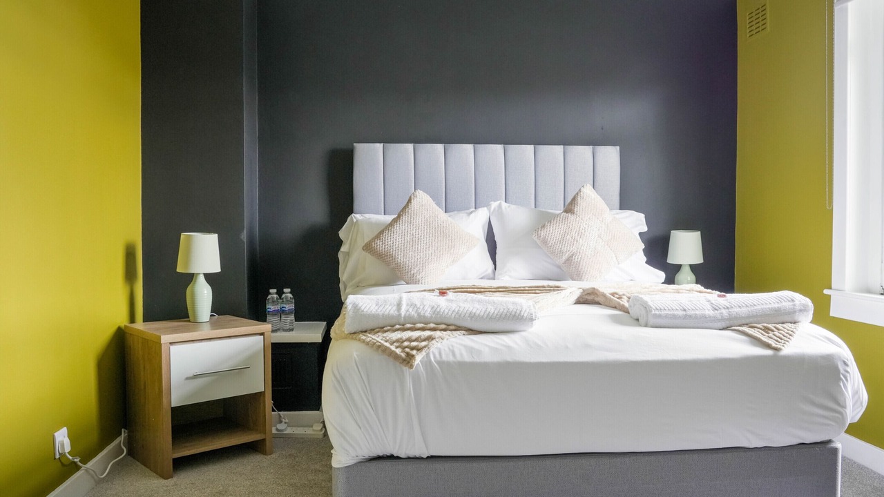 Photo of Others in Bathgate