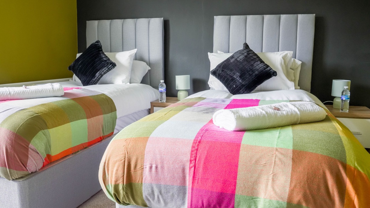 Photo of Others in Bathgate