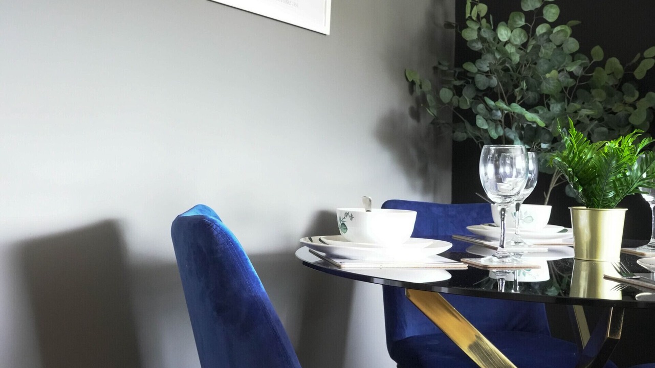 Photo of Others in Bathgate