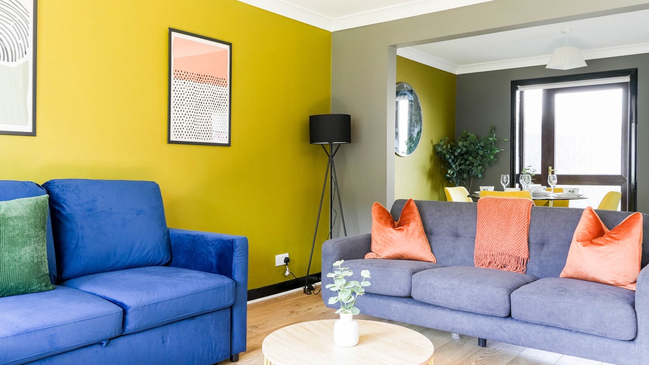 Photo of Livingroom in Alloa