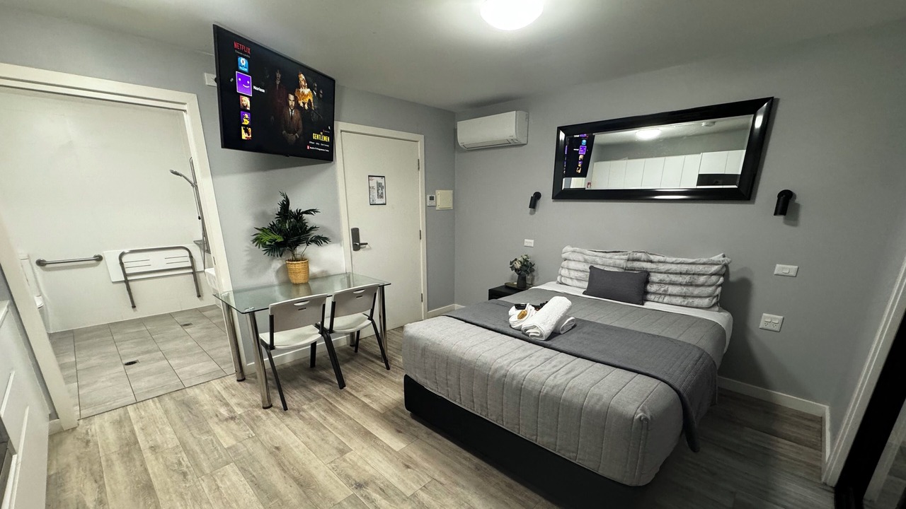 Photo of Bedroom in Adamstown