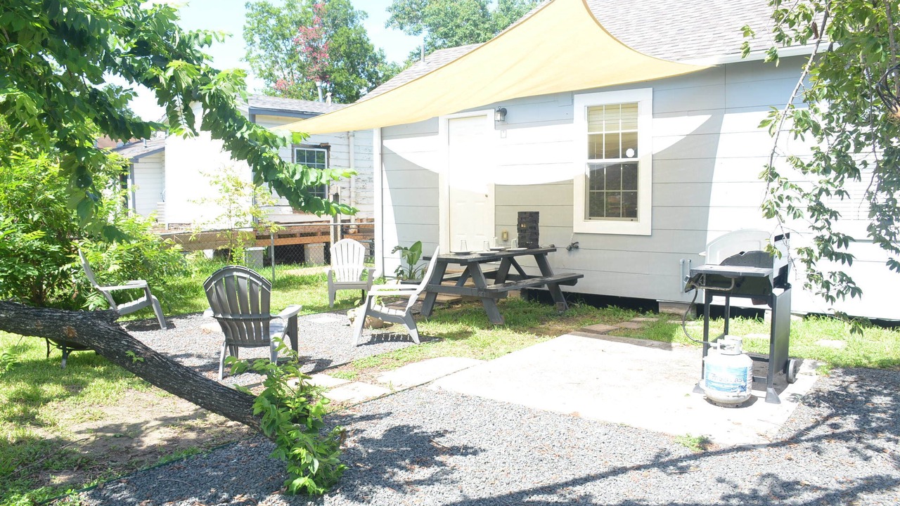 Photo of Outdoor in Northside
