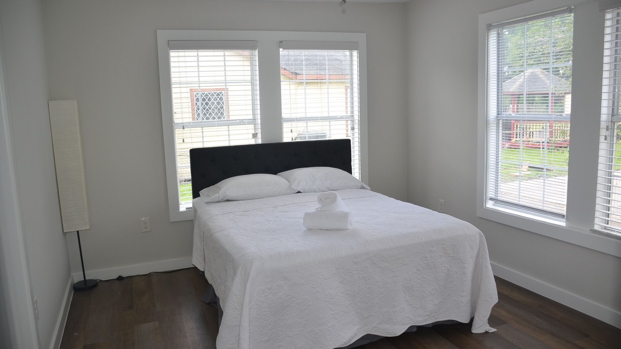 Photo of Bedroom in Northside