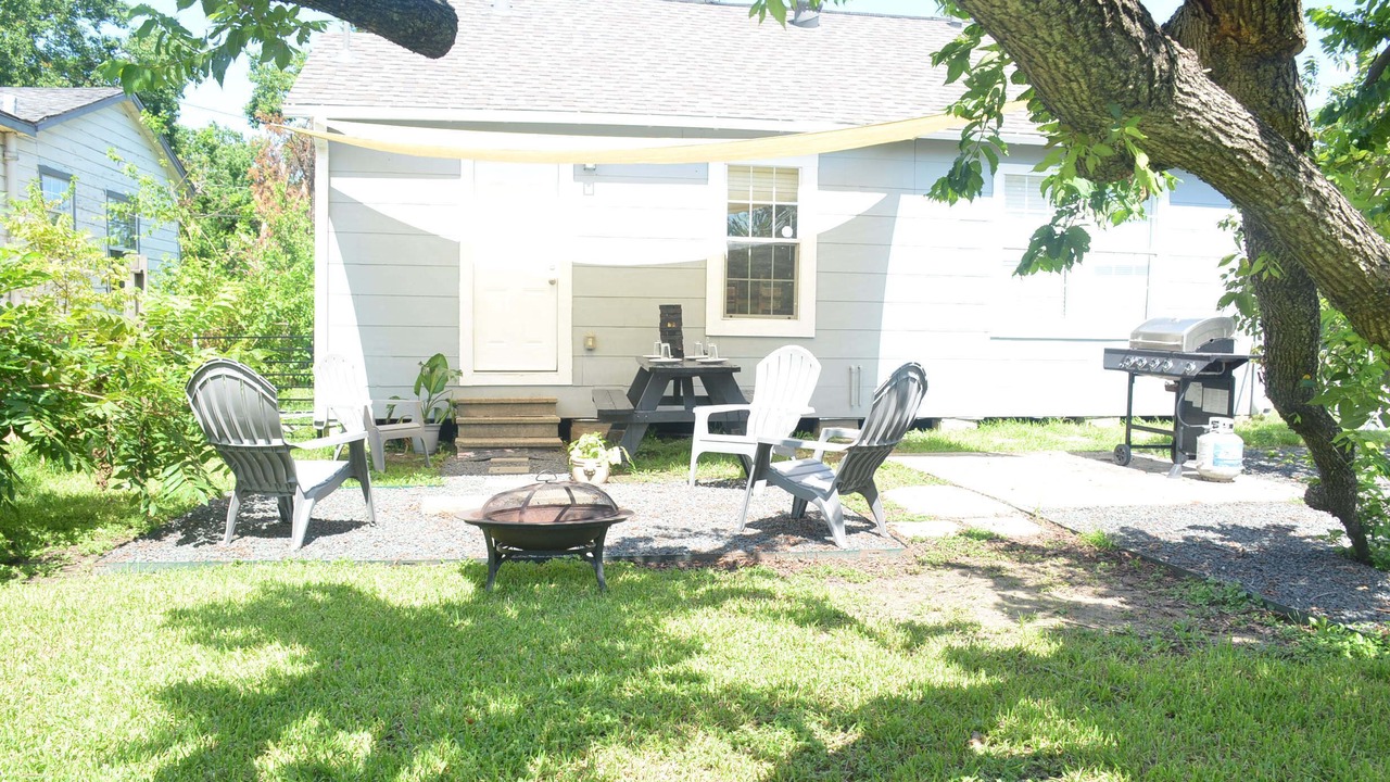 Photo of Outdoor in Northside