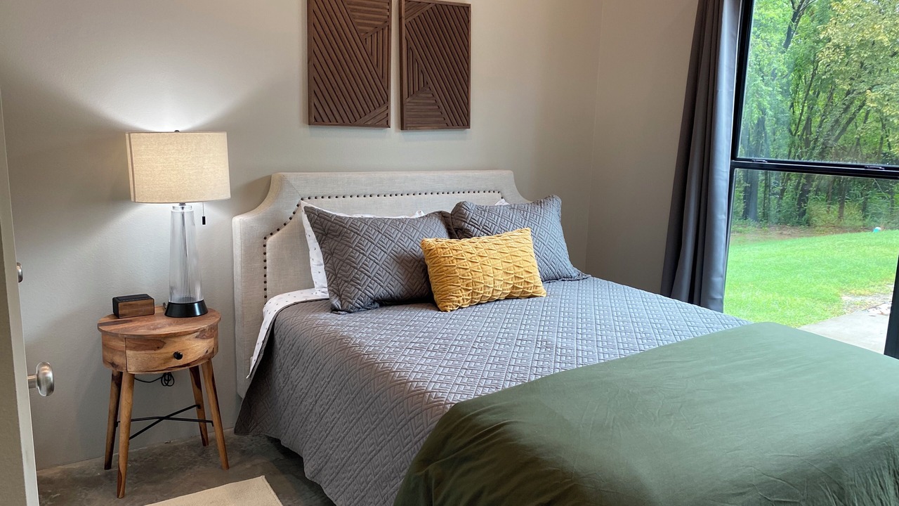 Photo of Bedroom in Mount Vernon