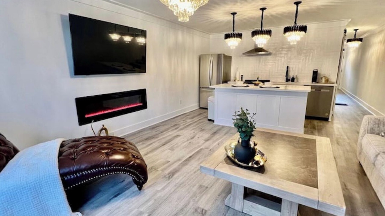 Photo of Livingroom in Gainesville