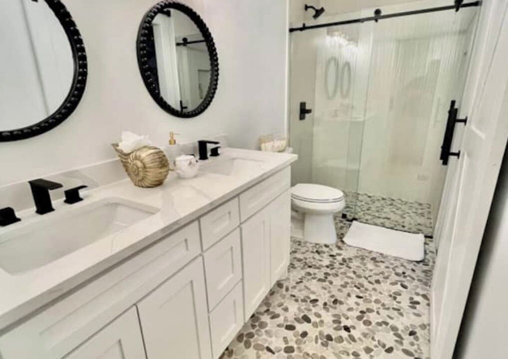 Photo of Bathroom in Gainesville