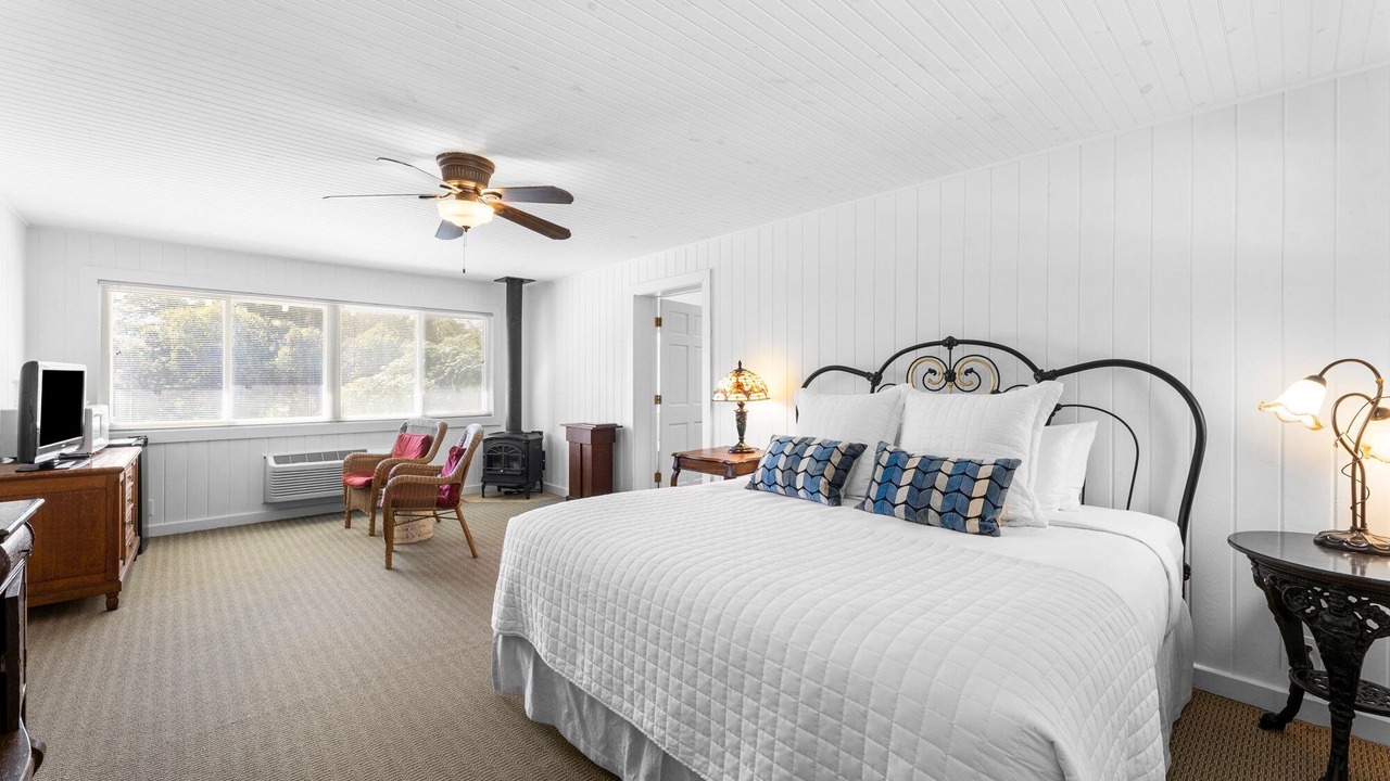 Photo of Bedroom in Comfort