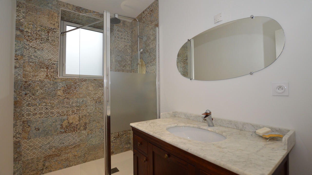Photo of Bathroom in Servon-sur-Vilaine