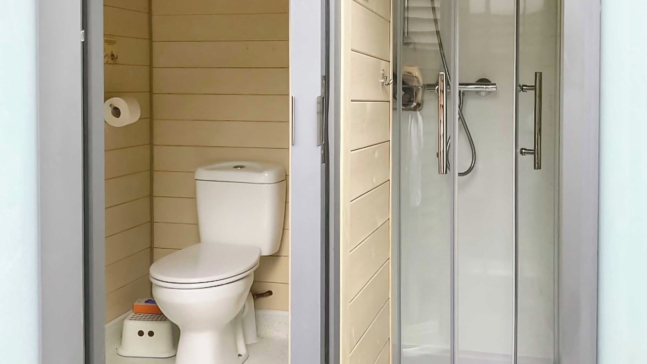 Photo of Bathroom in Llangattock