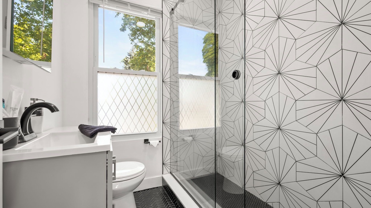 Photo of Bathroom in Fair Lawn