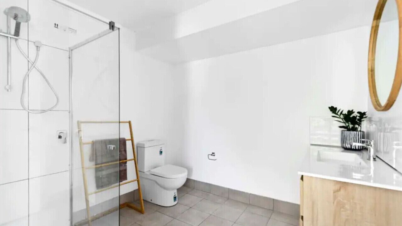 Photo of Bathroom in Urangan