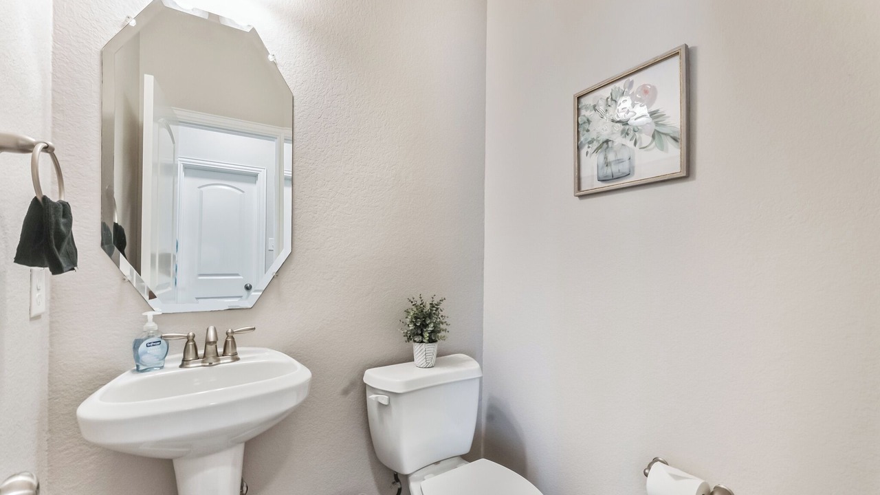 Photo of Bathroom in Las Colinas