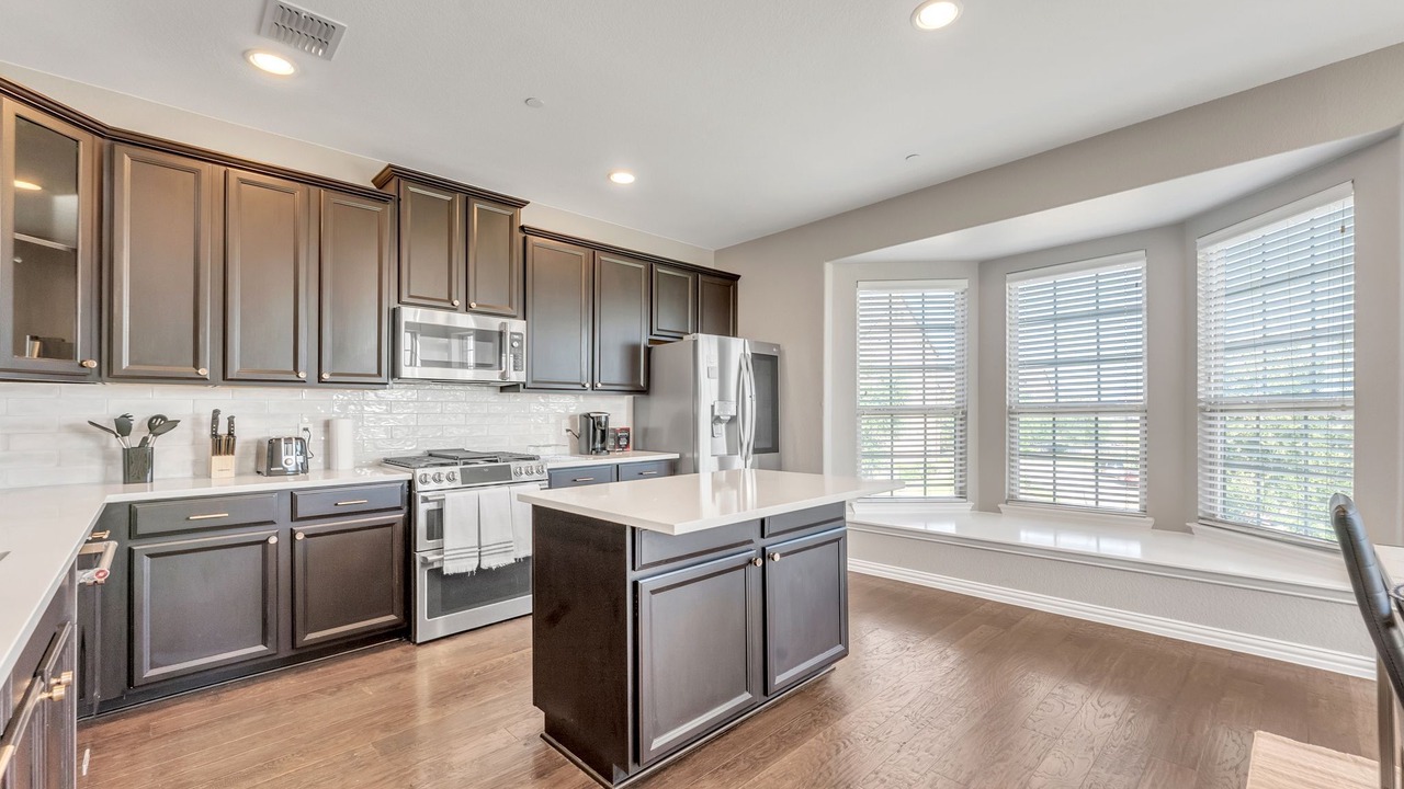 Photo of Kitchen in Las Colinas