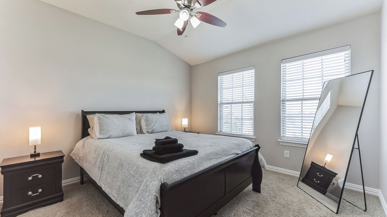 Photo of Bedroom in Las Colinas