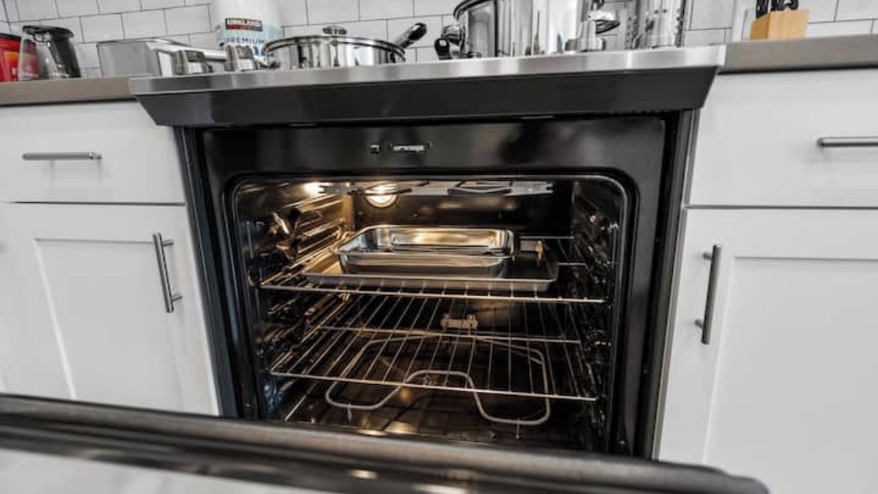 Photo of Kitchen in Hackensack River Waterfront