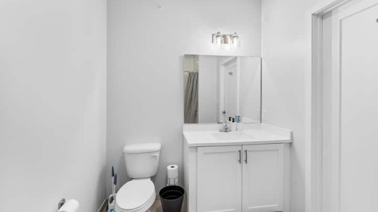 Photo of Bathroom in Hackensack River Waterfront