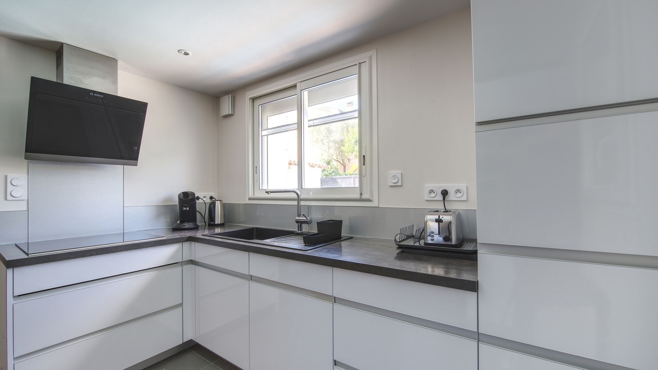 Photo of Kitchen in Saint-Privat-des-Vieux
