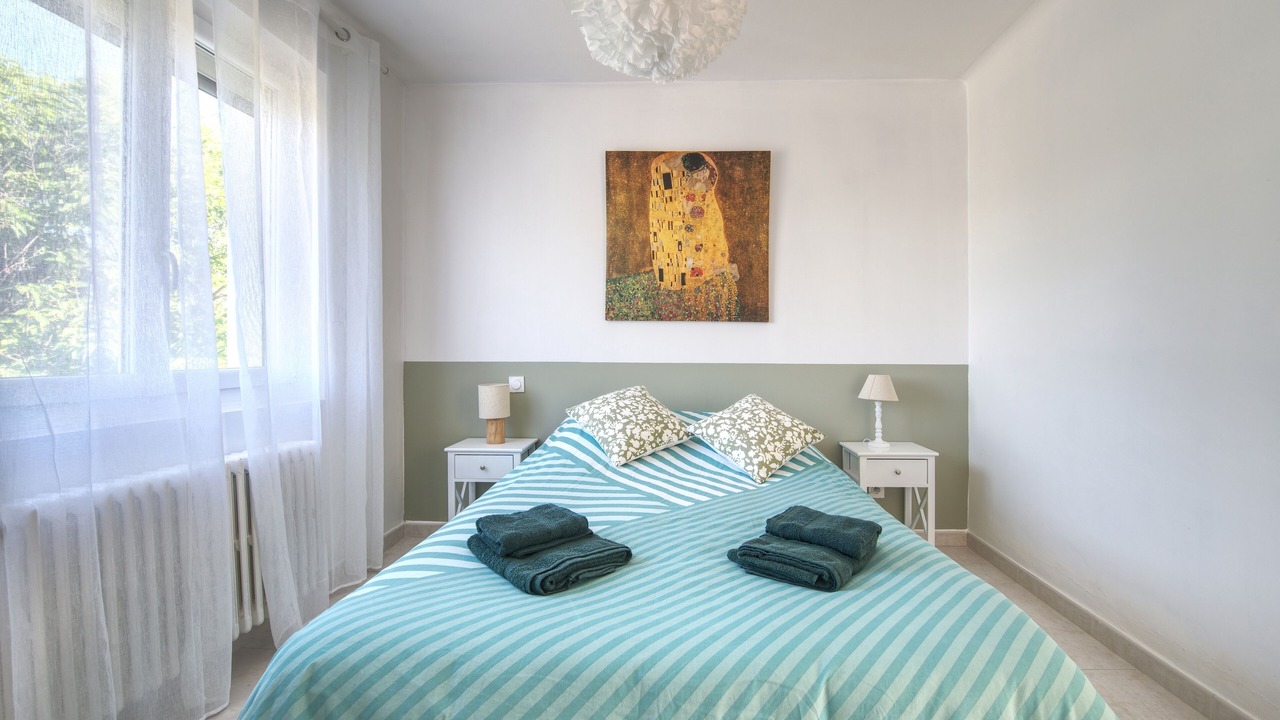 Photo of Bedroom in Saint-Privat-des-Vieux
