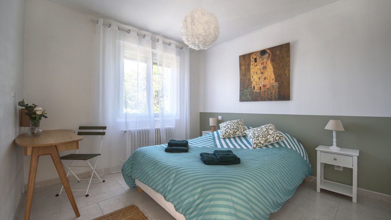 Photo of Bedroom in Saint-Privat-des-Vieux