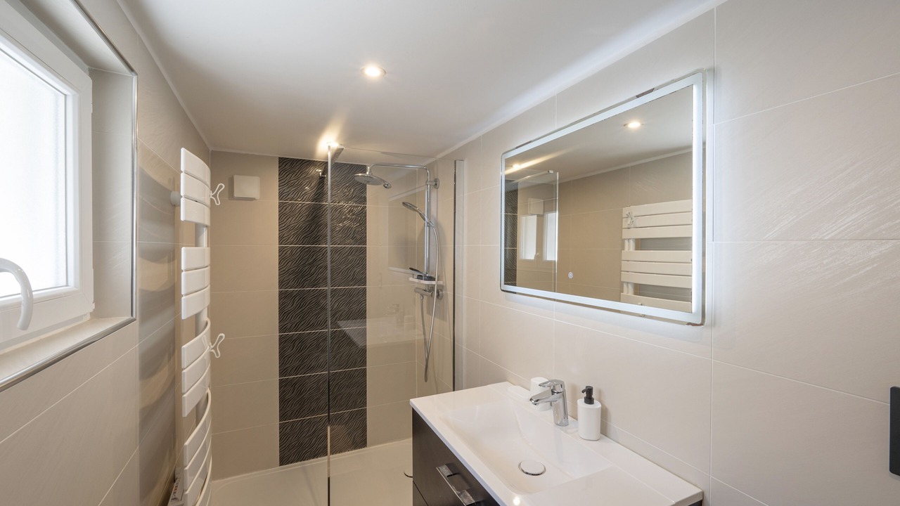 Photo of Bathroom in Saint-Privat-des-Vieux