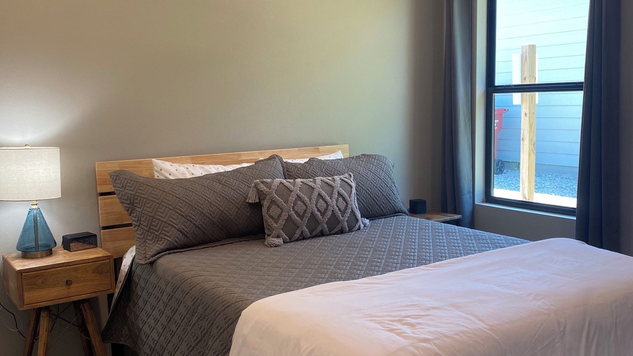 Photo of Bedroom in Mount Vernon