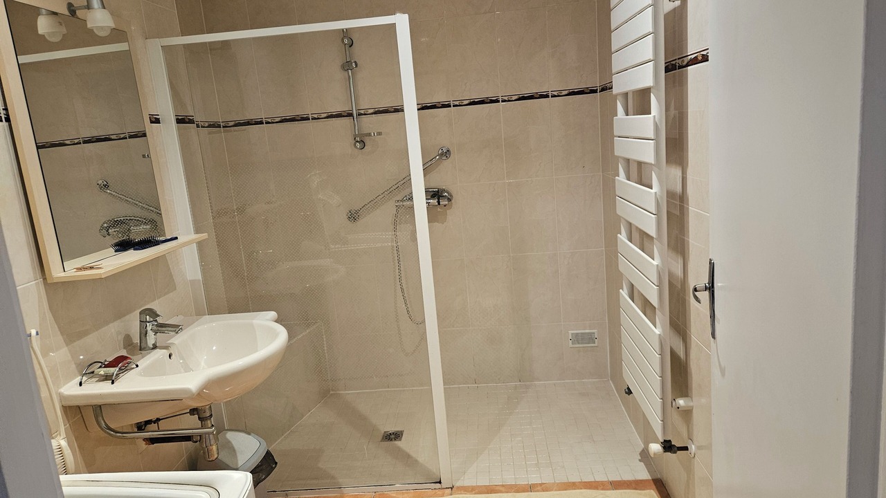 Photo of Bathroom in Gresy-sur-Aix