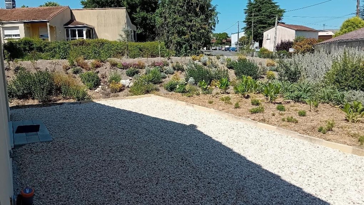 Photo of Outdoor in Baignes-Sainte-Radegonde