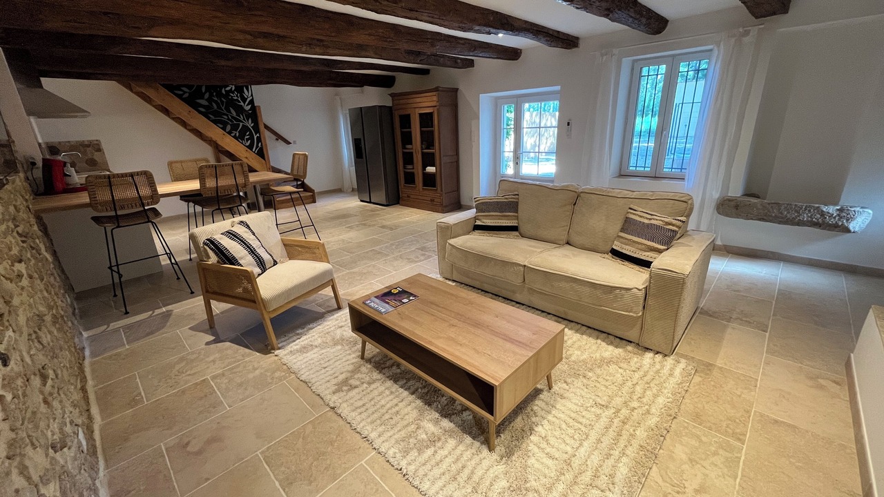 Photo of Livingroom in Mornas