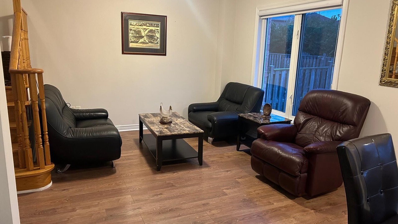 Photo of Livingroom in Mount Pleasant