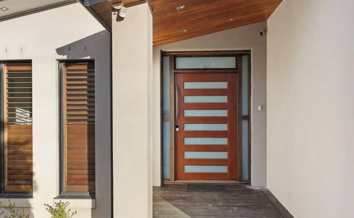 Photo of Outdoor in Buff Point