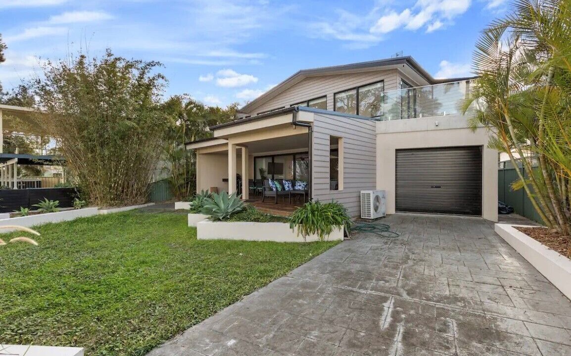 Photo of Outdoor in Buff Point