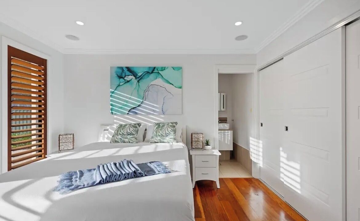 Photo of Bedroom in Buff Point