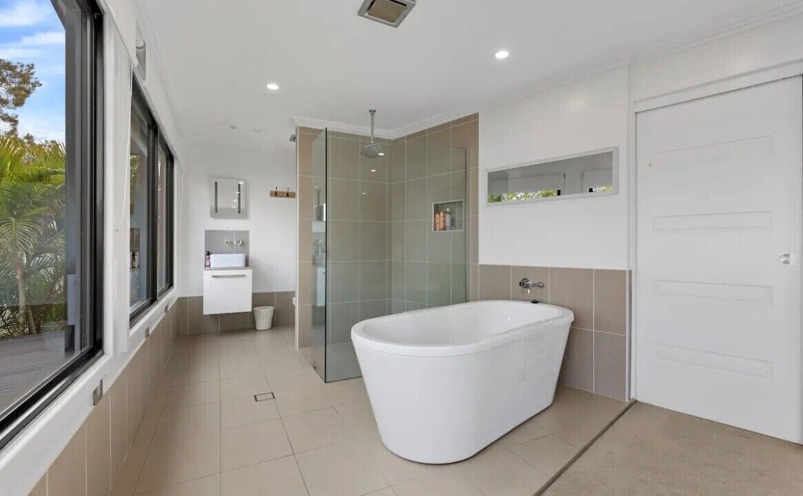 Photo of Bathroom in Buff Point