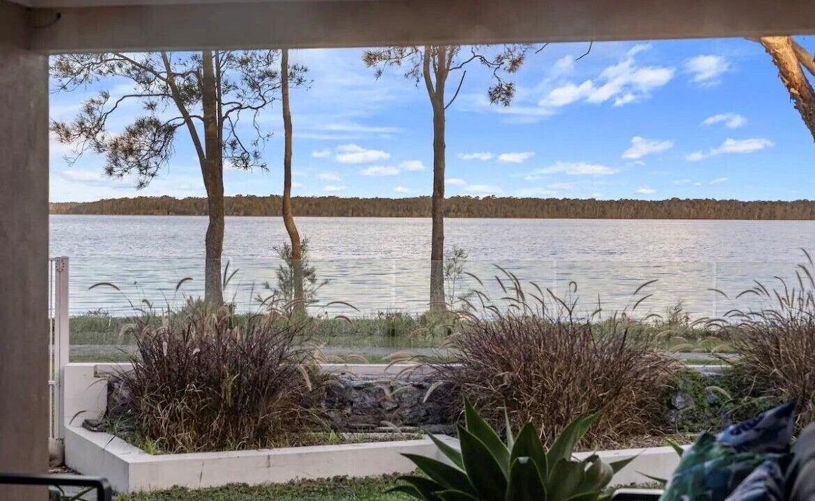 Photo of Others in Buff Point