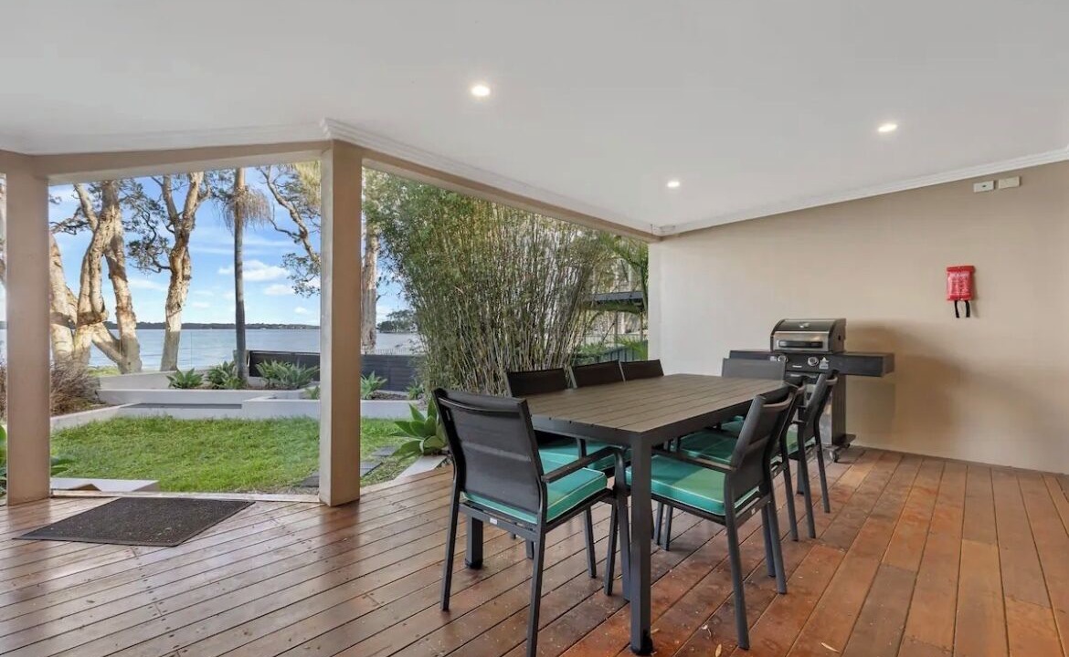 Photo of Outdoor in Buff Point