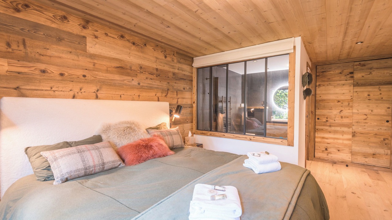 Photo of Bedroom in Megeve