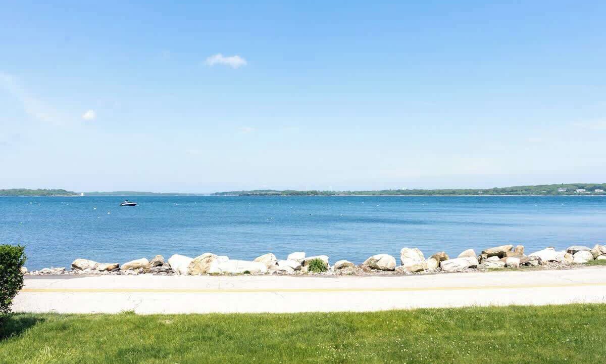 Photo of Others in Bonnet Shores