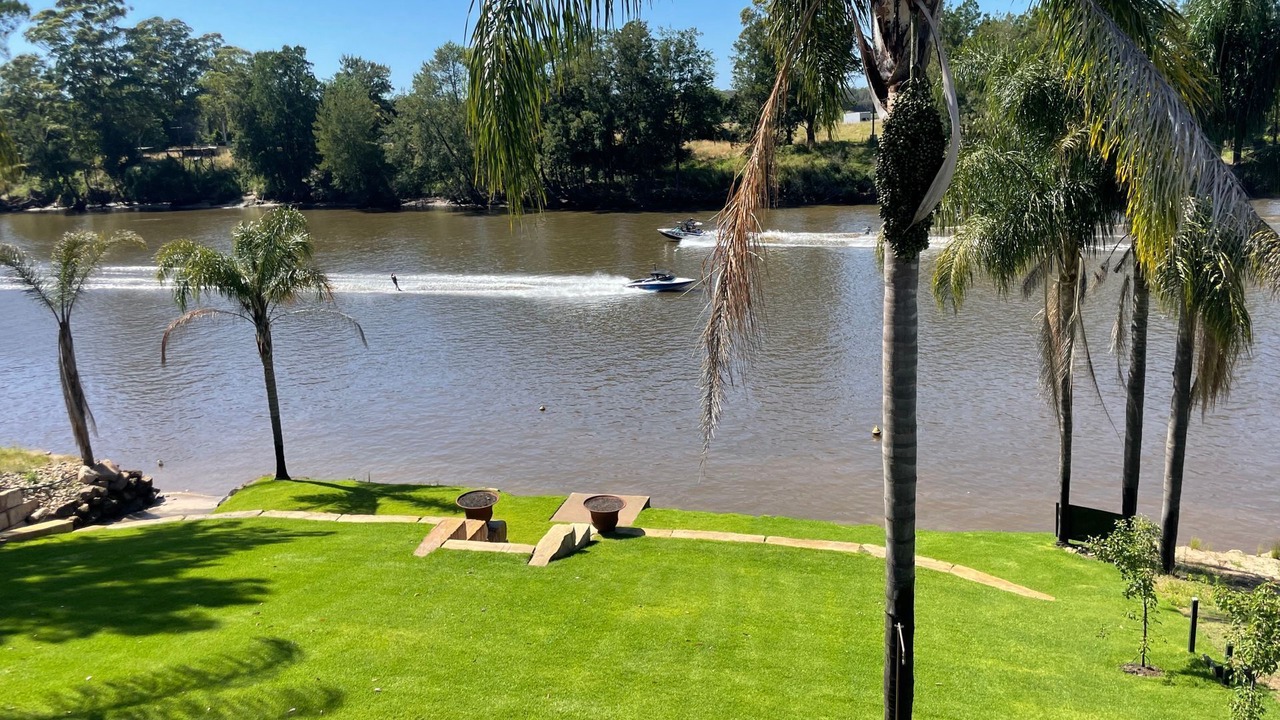 Photo of Outdoor in Wilberforce