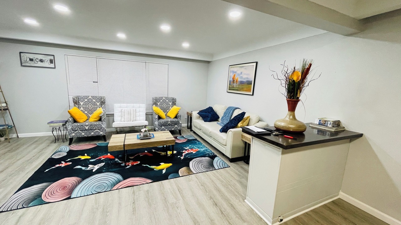 Photo of Livingroom in Oak Park