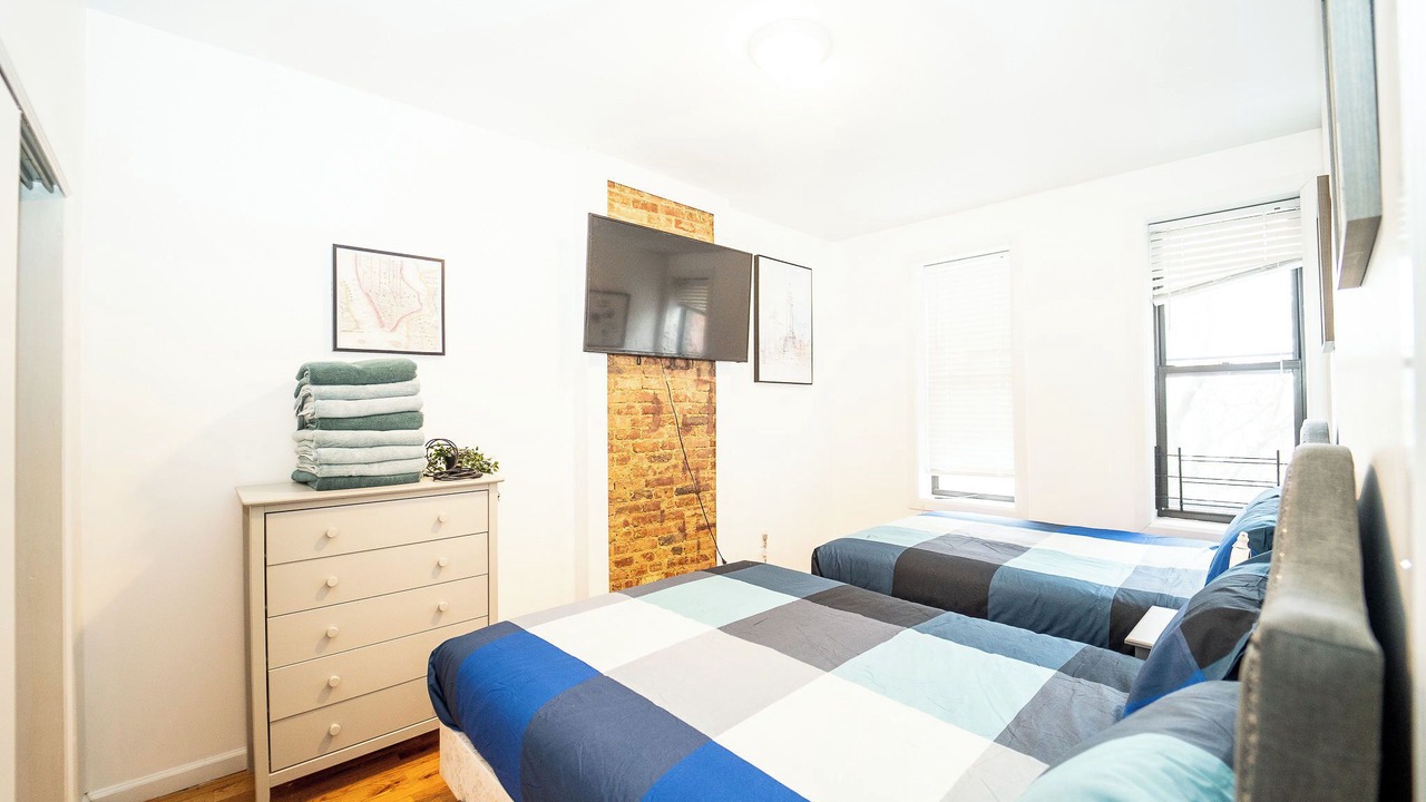 Photo of Bedroom in Ocean Hill