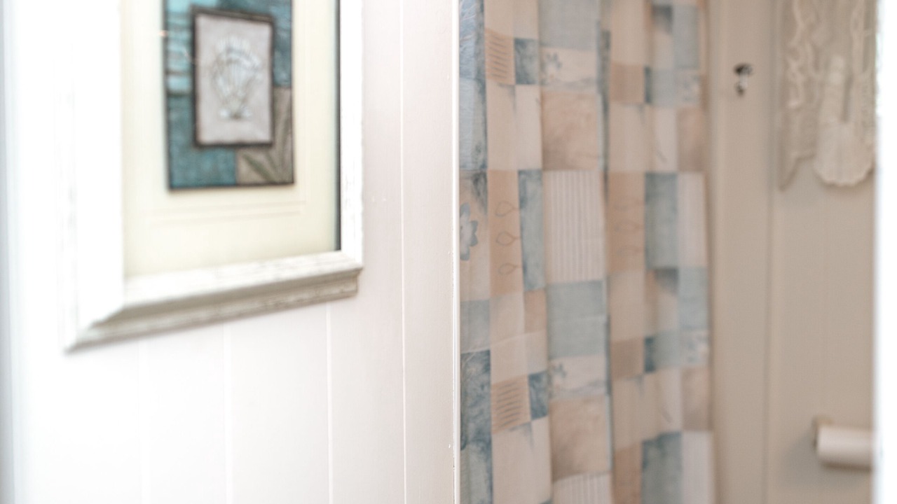 Photo of Bathroom in Fishers Landing