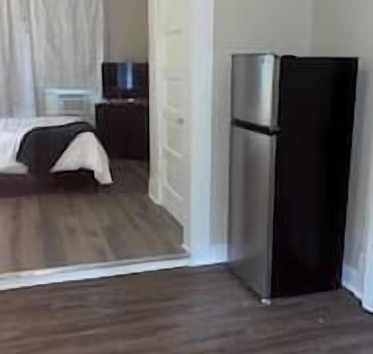 Photo of Bedroom in Highland Historic District
