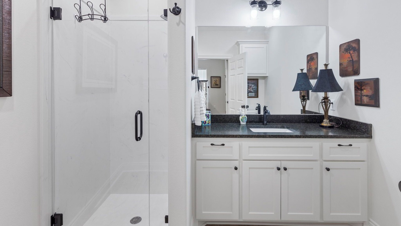 Photo of Bathroom in Hackberry