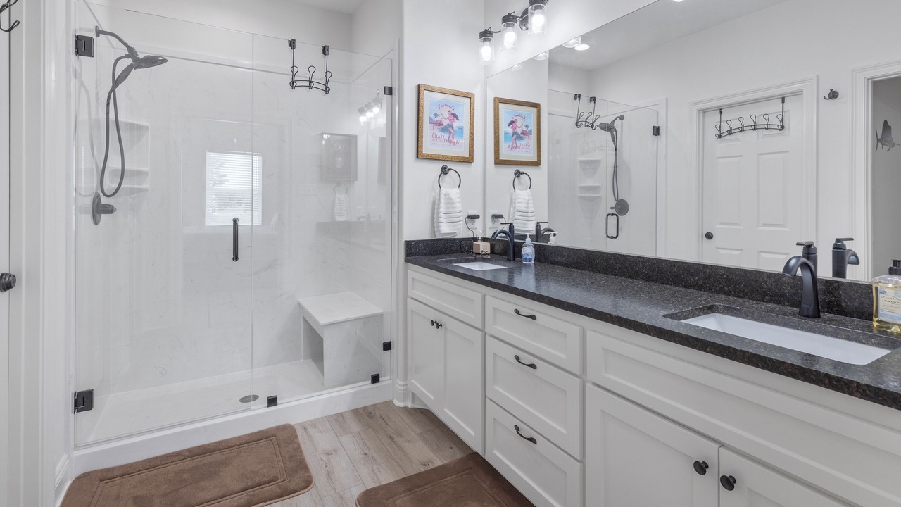 Photo of Bathroom in Hackberry